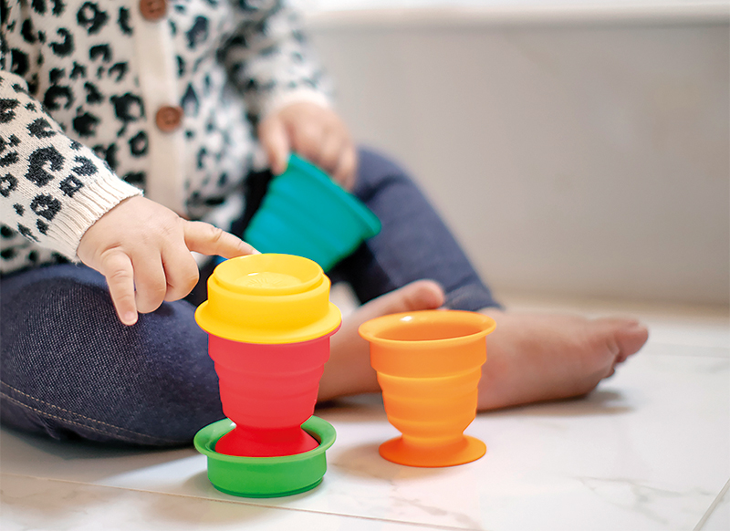 Stapelen - Bright Stars - Squish Cups - set van 6