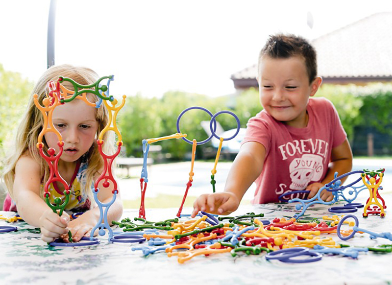 Bouwset - vormen - acrobaten - mannetjes - set van 50 assorti