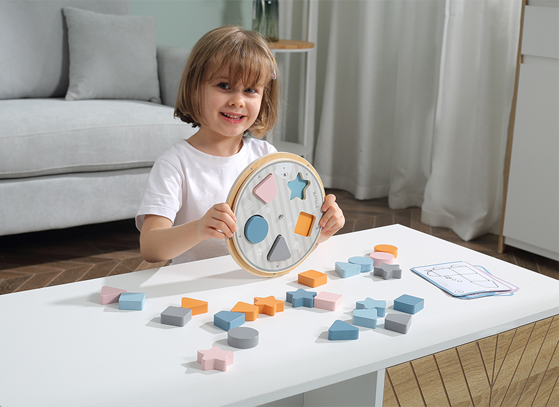 Kleur en vormsorteren - Viga - vormen en kleuren carrousel - Nordic - per spel