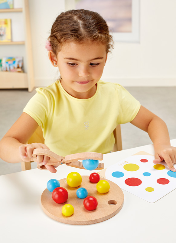 Fijne motoriek - sorteerspel - kleuren - bollen - motorisch - hout - per spel