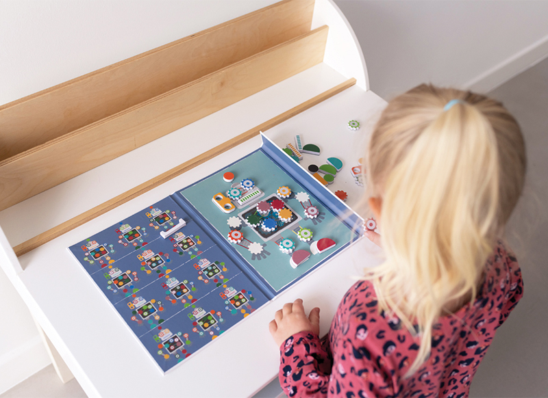 Spel - kleur en vorm - Scratch Edulogic - robot - magnetisch - per spel