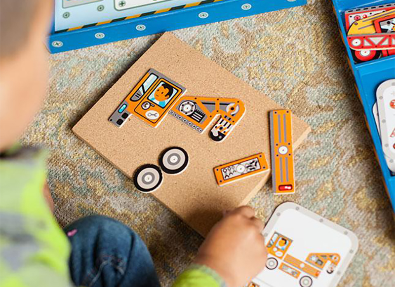 Spel - constructiespel - Djeco - hamertje tik - voertuigen - 24 vormen - fijne motoriek - per set