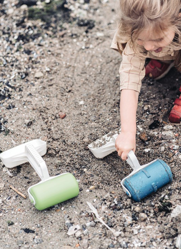 Zand en water - toebehoren - Dantoy - werktuigen klasset - set van 18