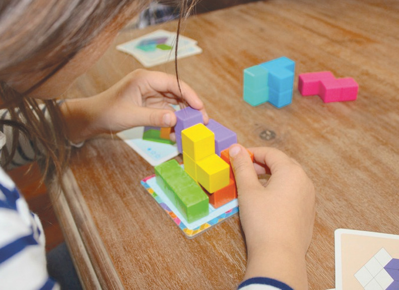 Denkspel - Djeco - Cubissimo - kleurrijke kubus - per spel