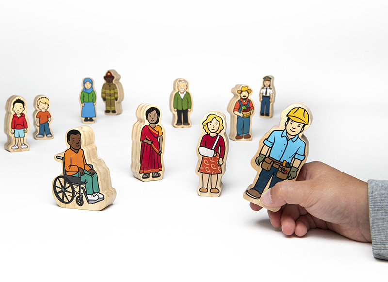 Speelgoed - figuren - Freckled Frog The Village People - mensen in het dorp - hout - set van 42