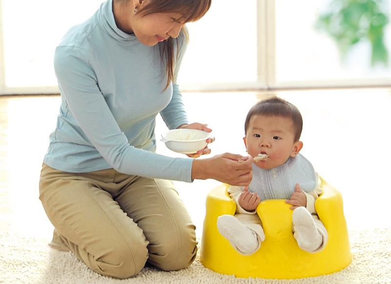 Babyzitje - bumbo - per stuk - leverbaar in 6 kleuren