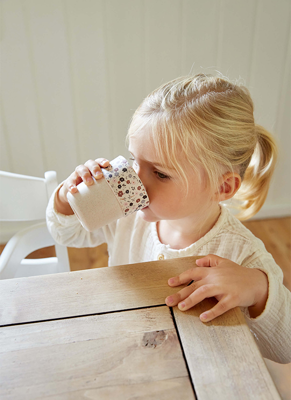 Eetgerei - beker - Lassig - drinkbeker met antislip 200 ml - per stuk