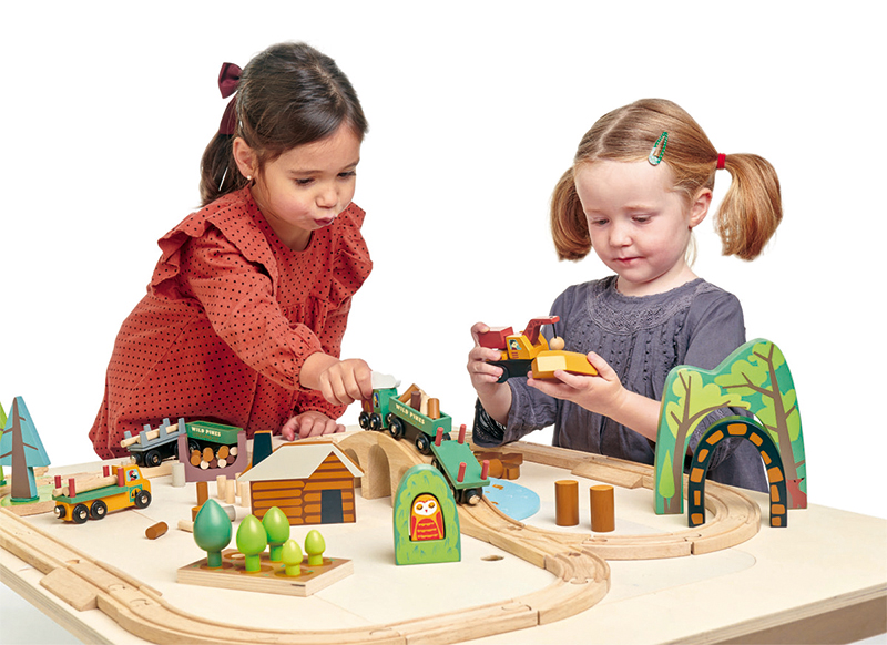 Treinsporen - Tender Leaf Train Wild Pines - bergtrein - hout - set van 35