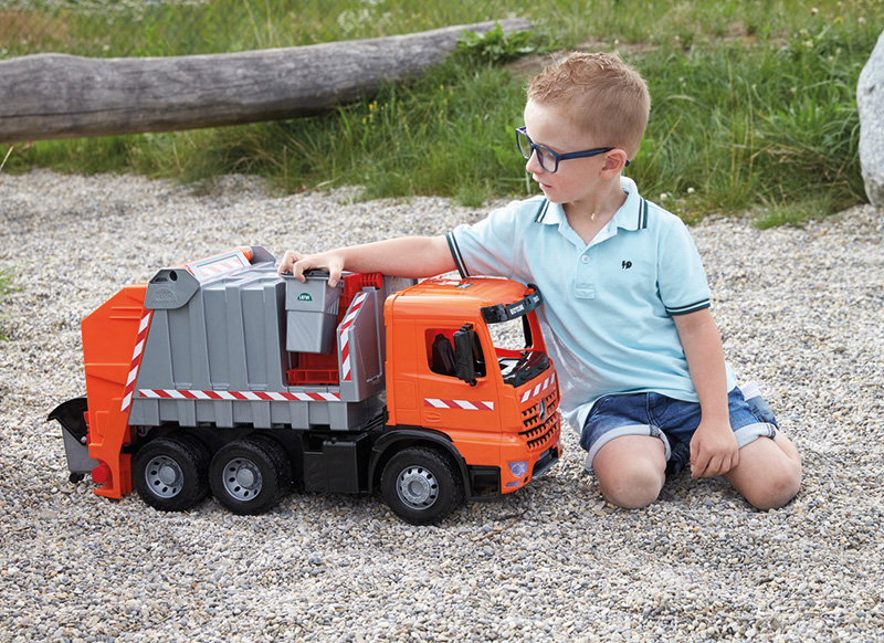 Voertuigen - vuilniswagen - giga - 71 cm - per stuk