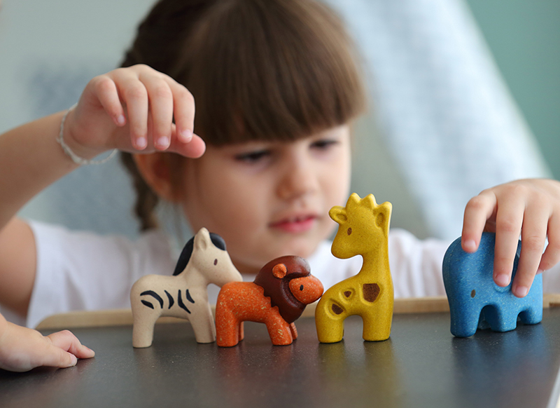 Fantasiehoek - schattige safaridieren - Plantoys - 4 stuks
