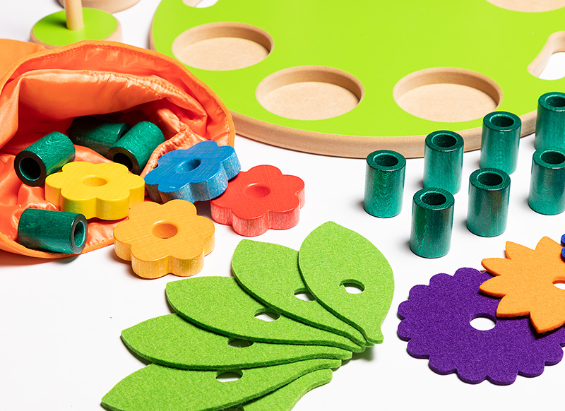 Spel - Dusyma Plug Game Garden - rijgen en stapelen - per spel
