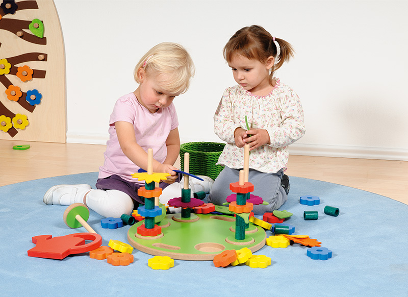 Spel - Dusyma Plug Game Garden - rijgen en stapelen - per spel