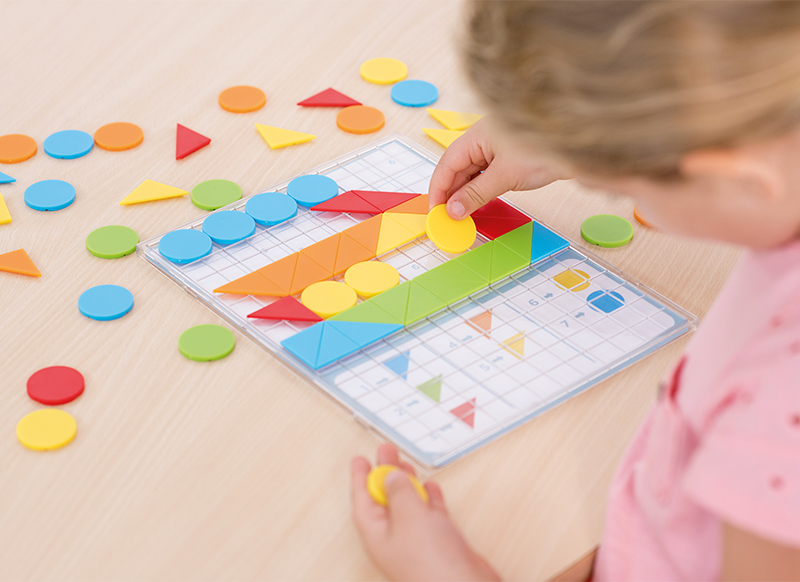 Kleur en vorm - Nathan - mozaïek - kleur en vorm - kleurenspel - per spel