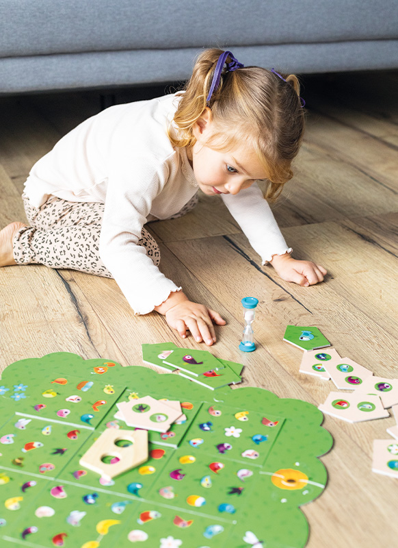 Kleur en vorm - bordspel - Miniland - Bird Tree - zoek de vogel - per spel