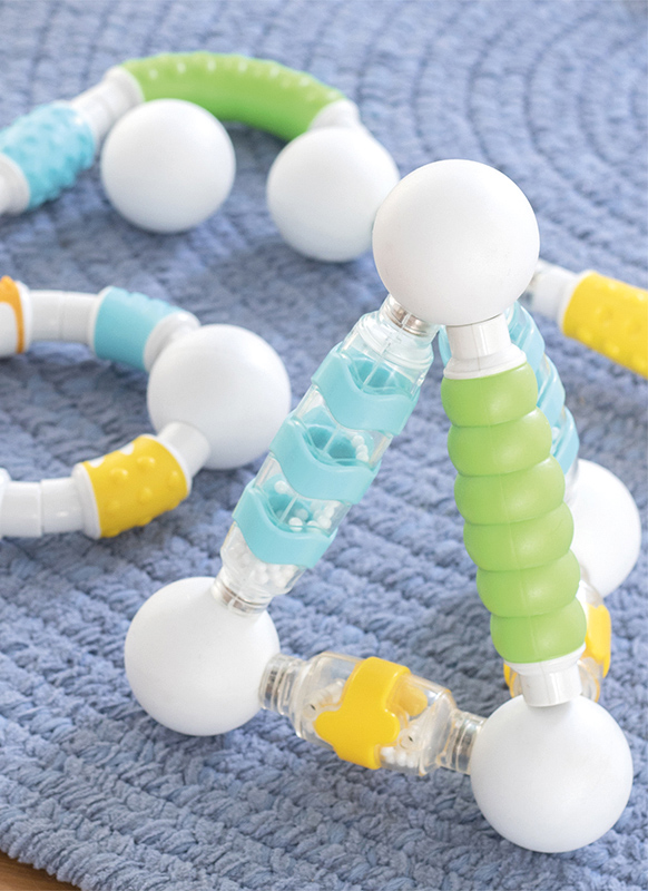 Eerste speelgoed - magnetisch - Guide craft - grippies - shake bouwers -  70 stuks