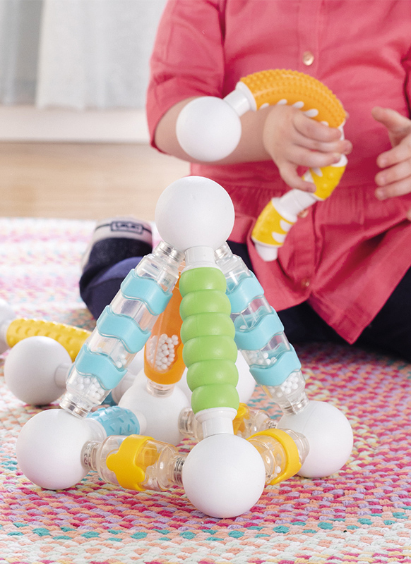 Eerste speelgoed - magnetisch - Guide craft - grippies - shake bouwers -  70 stuks