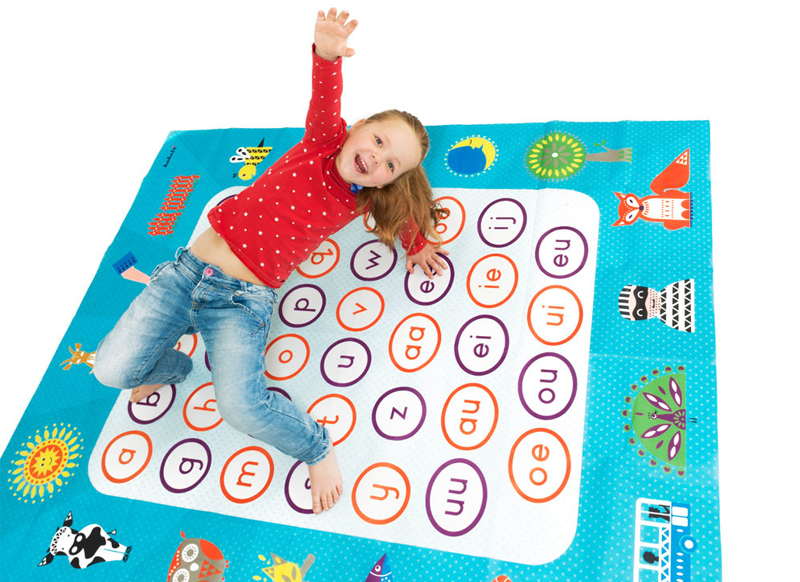 Matten - speelmat - letters - alfabet - spelmat - 170 x 140 cm - per stuk