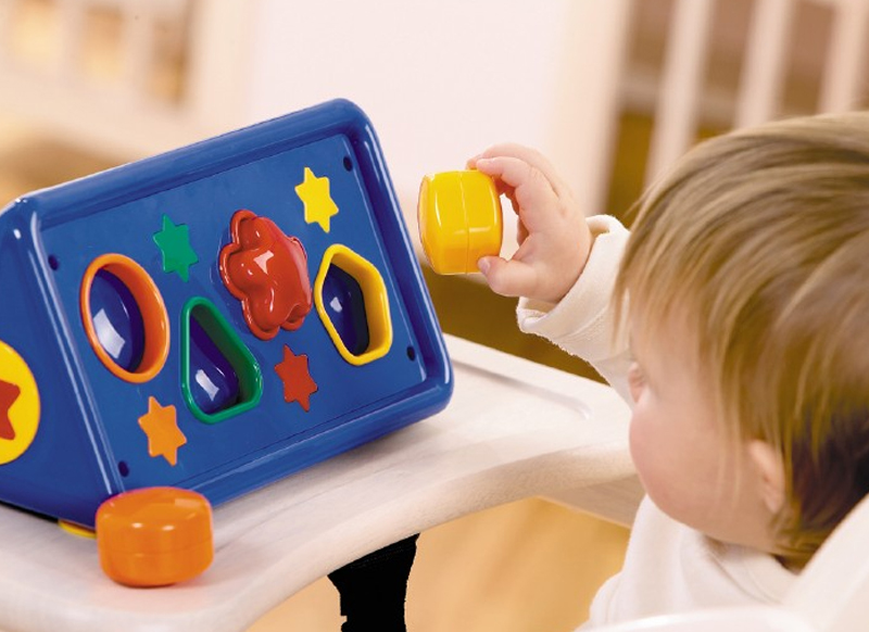 Babyspeelgoed - Tolo - activiteitencentrum