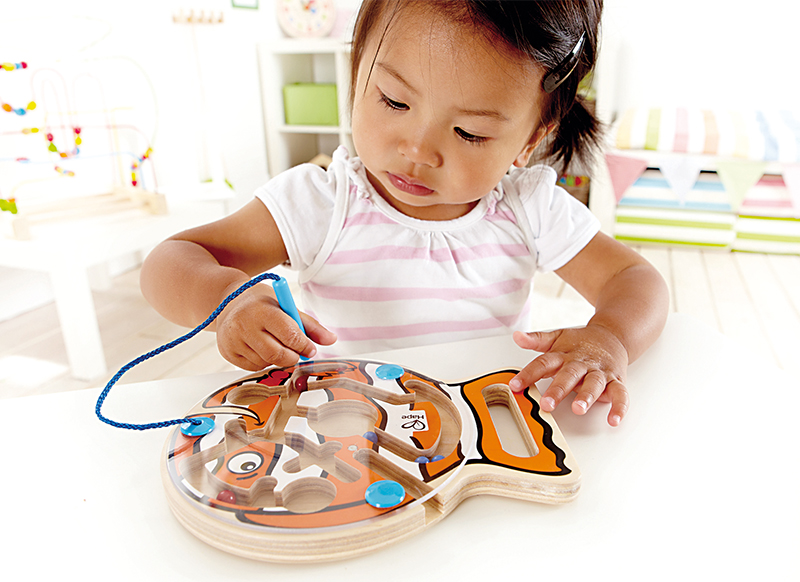 Motoriekborden - Hape - Go-Fish-Go - vis - magnetisch - doolhof - fijne motoriek - per spel