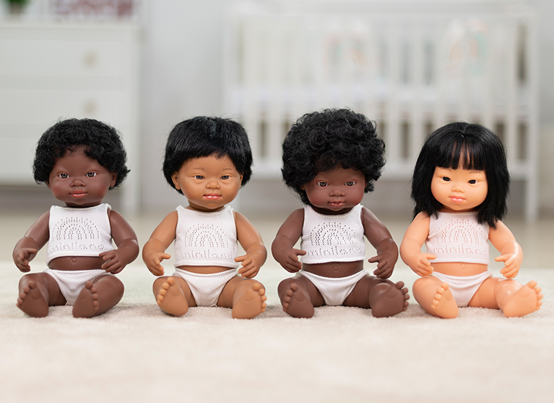 Poppen - babypop - Miniland Baby Doll - met haar - 38 cm - jongen - afrikaans - per stuk