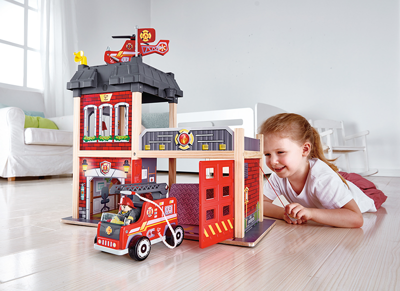 Speelgoed brandweerkazerne - Hape - hout - per set